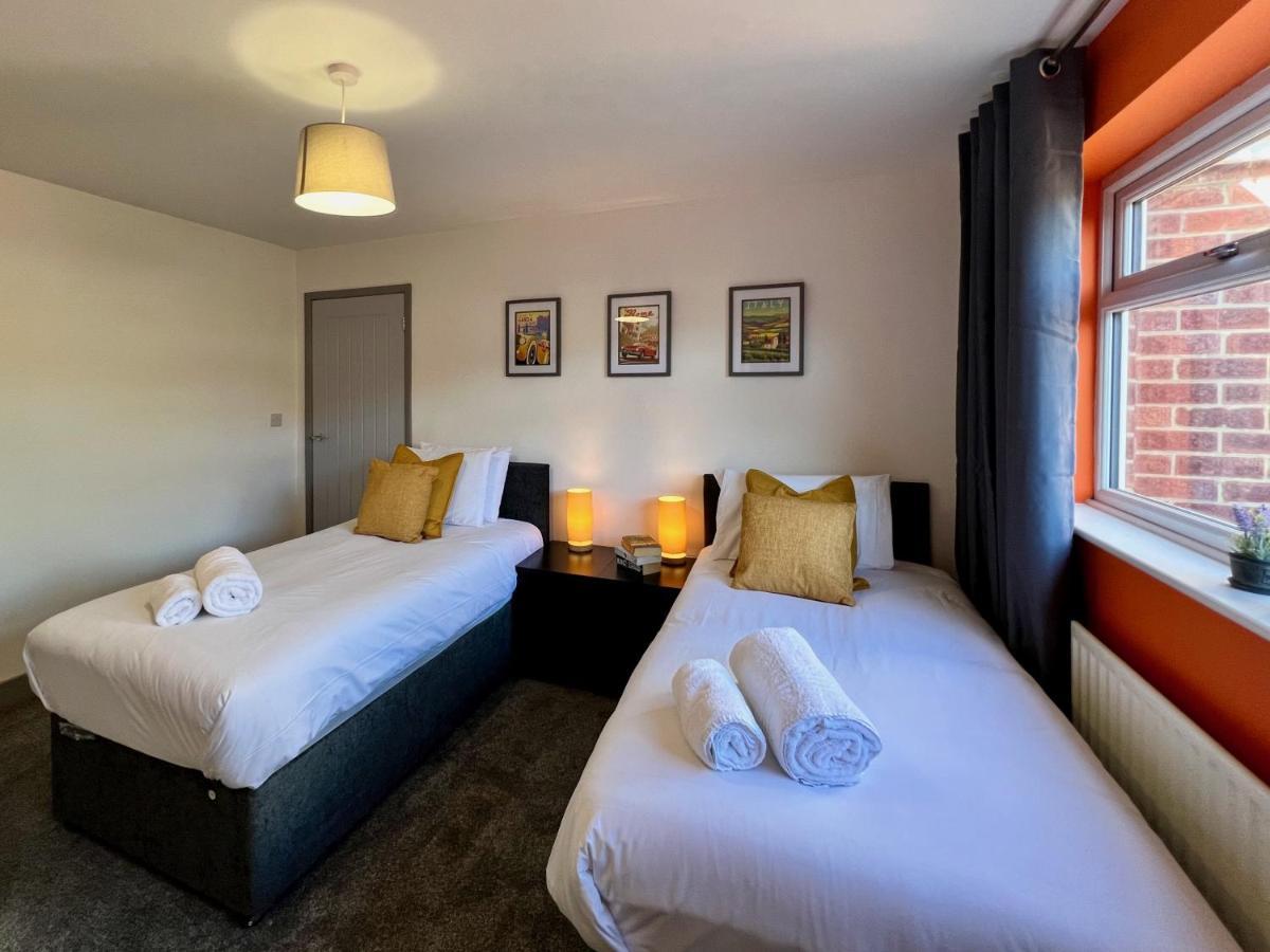Curzon House One - Great For Contractors Or Family Holidays Клиторпс Экстерьер фото